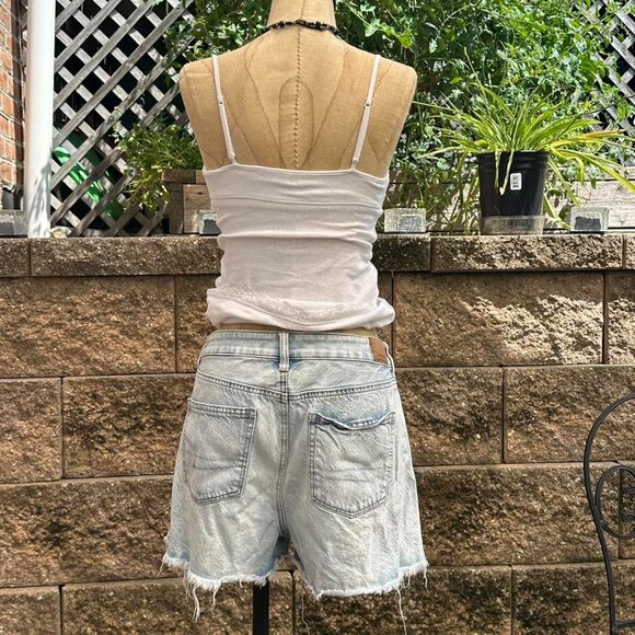 American Eagle Outfitters Women's White and Blue Shorts - Picture 2 of 4